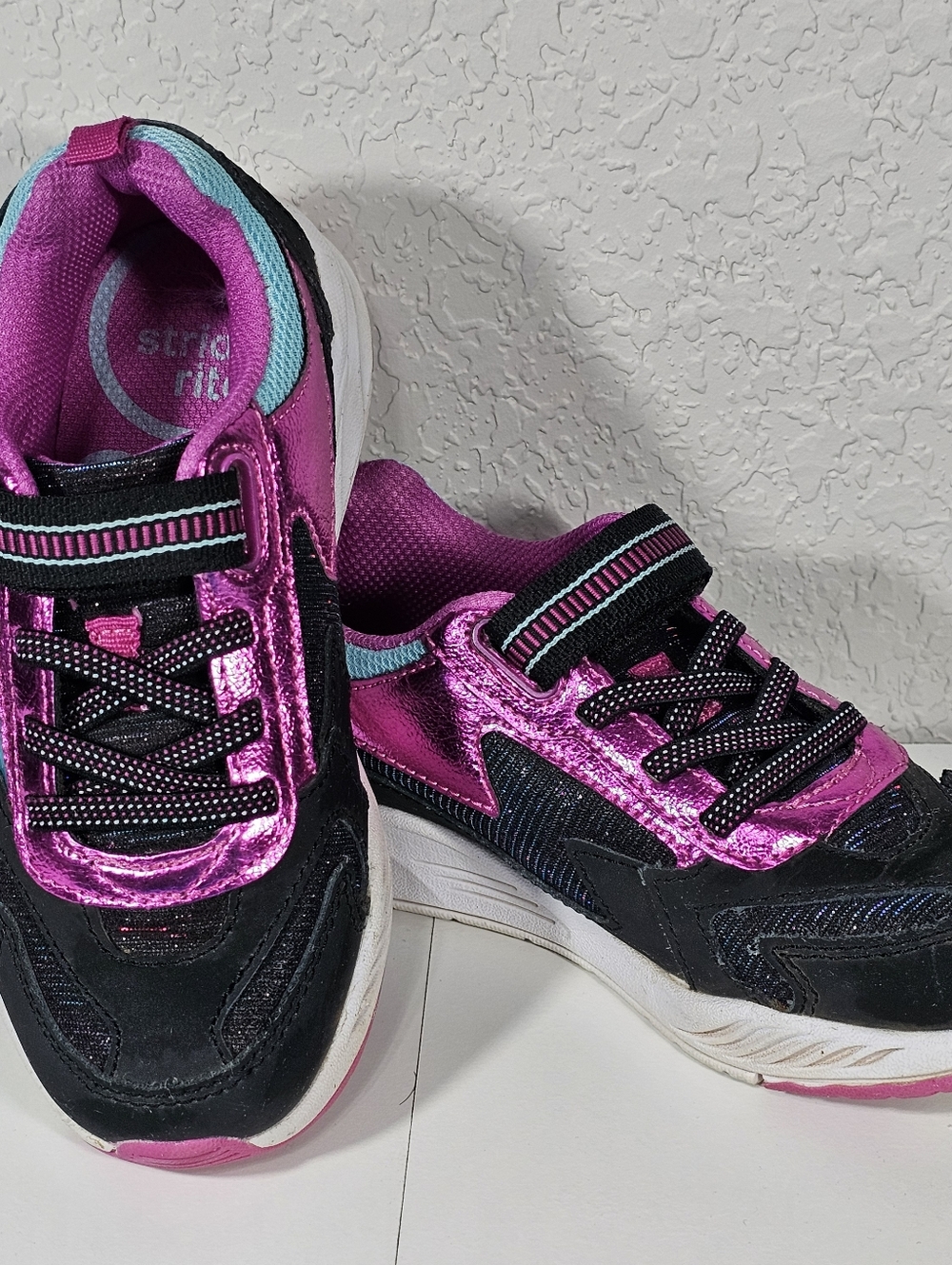 Stride Rite Kids Lighted Cosmic Sneakers Size 12